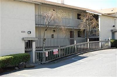 1st image of 1224 SW 132nd Ln APT 612
