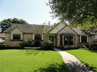 4218 Crownwood Dr, Seabrook, TX 77586