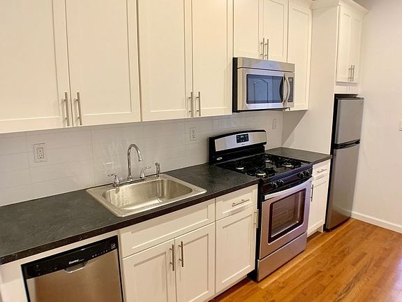 2nd image of 167 Morningside Ave #B1