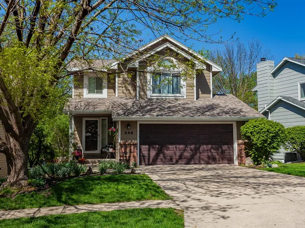 448 53rd Pl, West Des Moines, IA 50266
