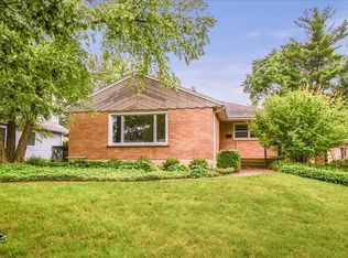 1109 60th St, Downers Grove, IL 60516