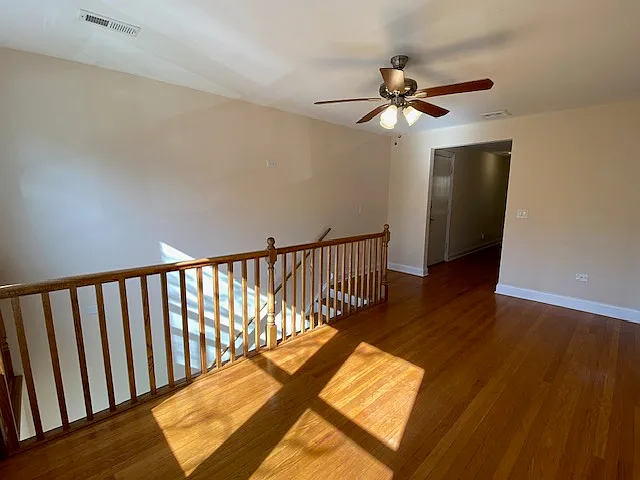1342 W Howard St #1 — Photo 3