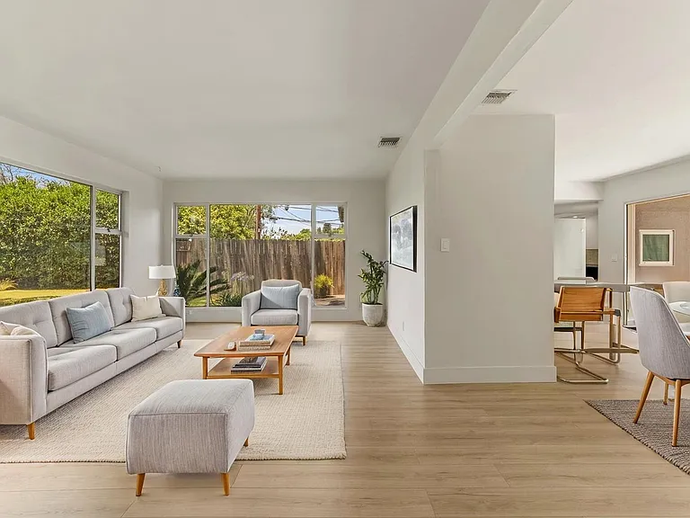 4608 Nob Hill Dr #1 — Photo 3
