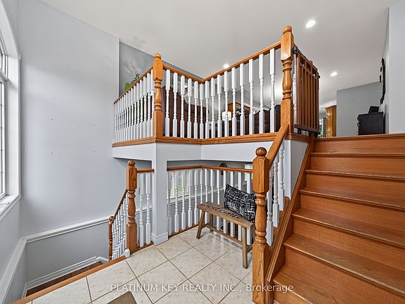 3rd image of 22 Ridge St