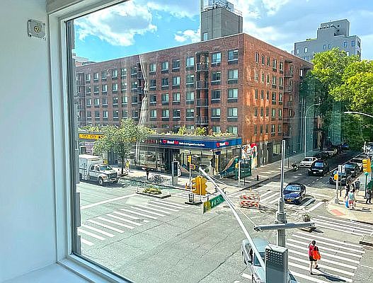 1st image of 574 6th Ave #3F