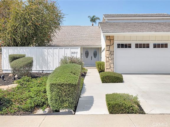 2nd image of 26541 Valpariso Dr