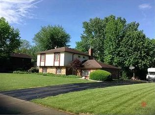 1214 Sherwood Dr, Greenfield, IN