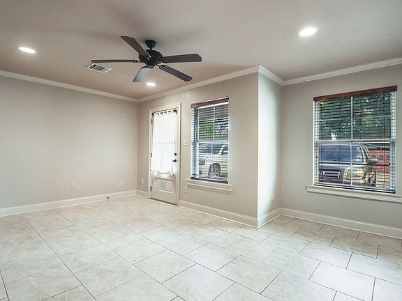 2nd image of 1607 Saint Mary Blvd #1607