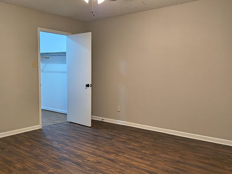 153 Delmar St #153 — Photo 8
