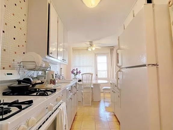 5th image of 2475 W 16th St APT 6K