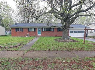 805 Sherwood Dr, Bismarck, MO 63624
