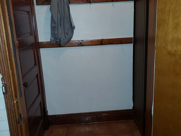 4th image of 13832 Park Ave