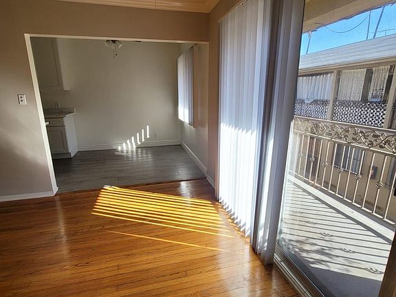 4th image of 1249 N Mansfield Ave