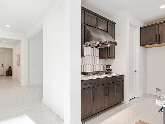 5th image of 11858 N Luckenbach Street