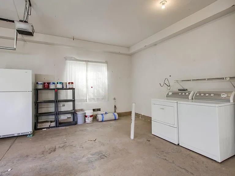1879 Matin Cir #140 — Photo 55