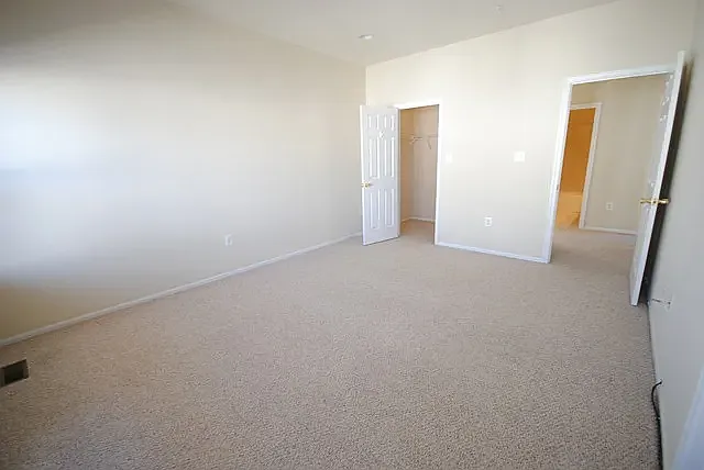 9569 Walker Way — Photo 7