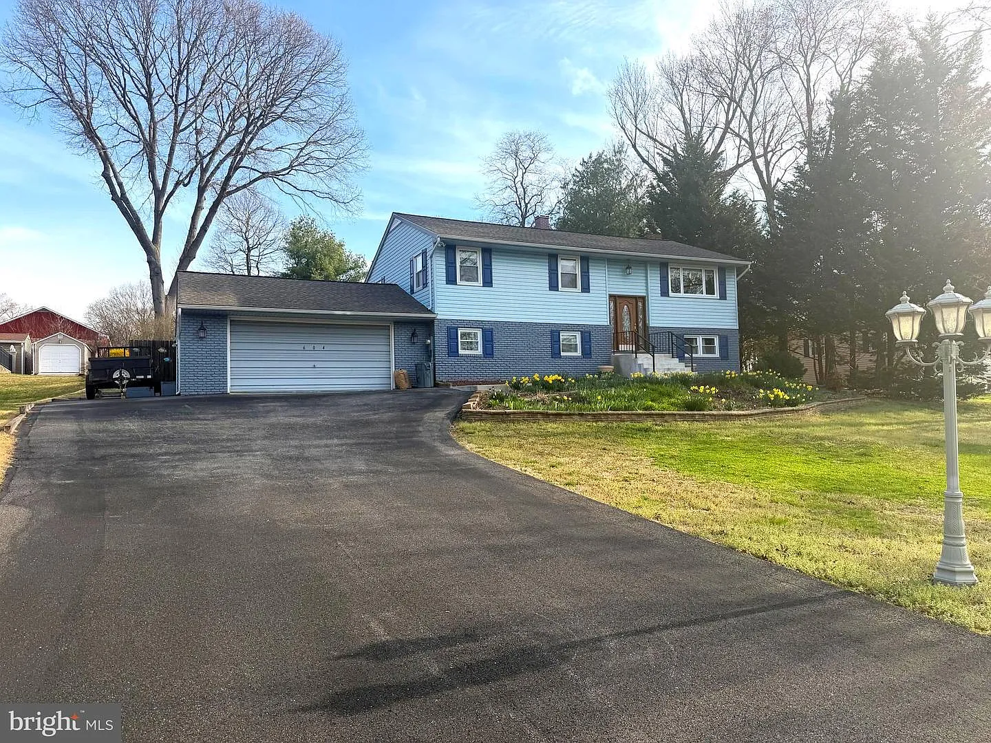 604 A St photo 1