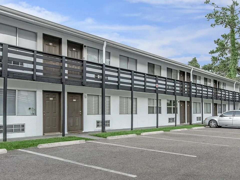 Ashton Place Apartments
