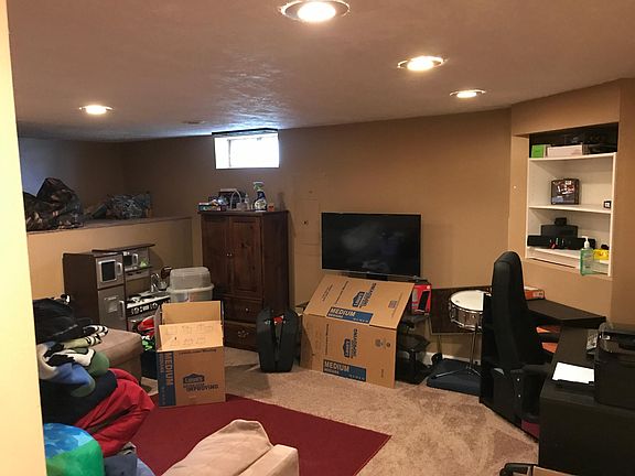4th image of 1500 Bay Laurel Dr