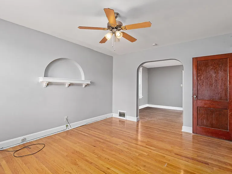 2736 Hampton Ave #2738 — Photo 5