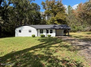 511 Old Whitfield Rd, Pearl, MS 39208