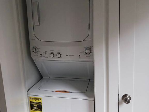 3rd image of 617 N 18th St APT 102