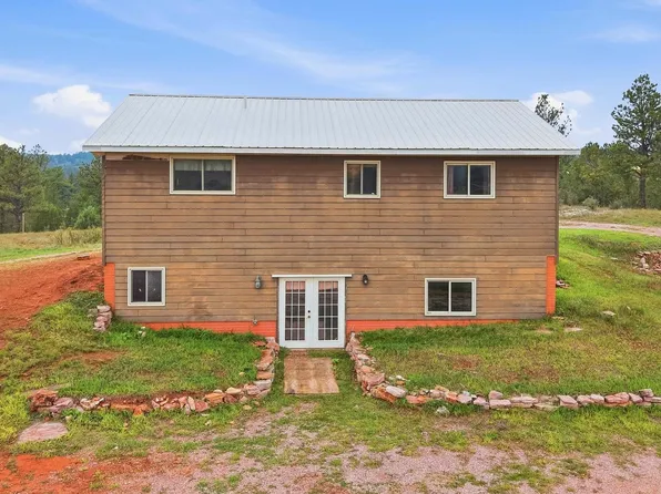 26951 Battle Mountain Pkwy, Hot Springs, SD 57747