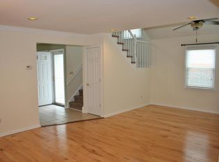 7 Poe Ct, Freehold, NJ 07728