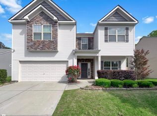 596 Cromwell Dr, Spartanburg, SC 29301