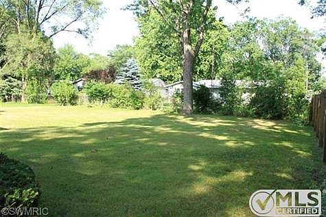 4th image of 1432 Eastwood Dr