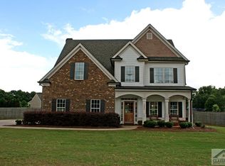 2645 Avalon Dr, Bogart, GA 30622