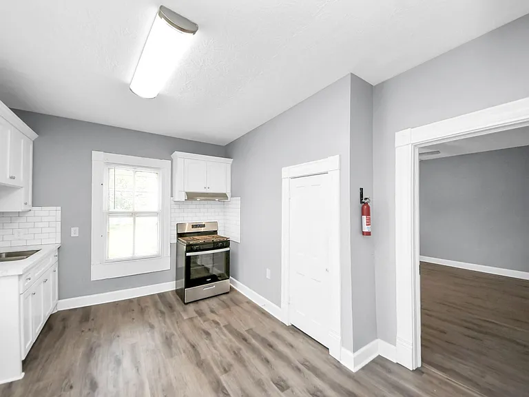 2502 Saltus St #3 — Photo 11