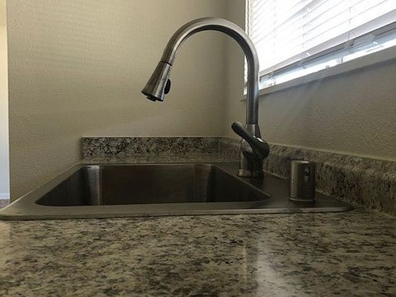3rd image of 1050-1090 Continental St #7