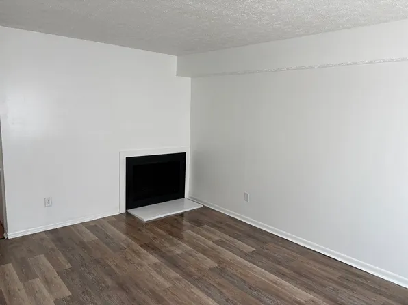 1546 Worthington Row Dr, Columbus, OH 43235