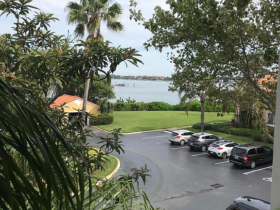 2nd image of 160 Yacht Club Way APT 303