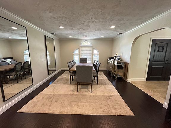 Spacious dining room (or bonus room) off of front entry