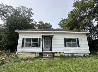 312 Church Ave, Ozark, AL 36360