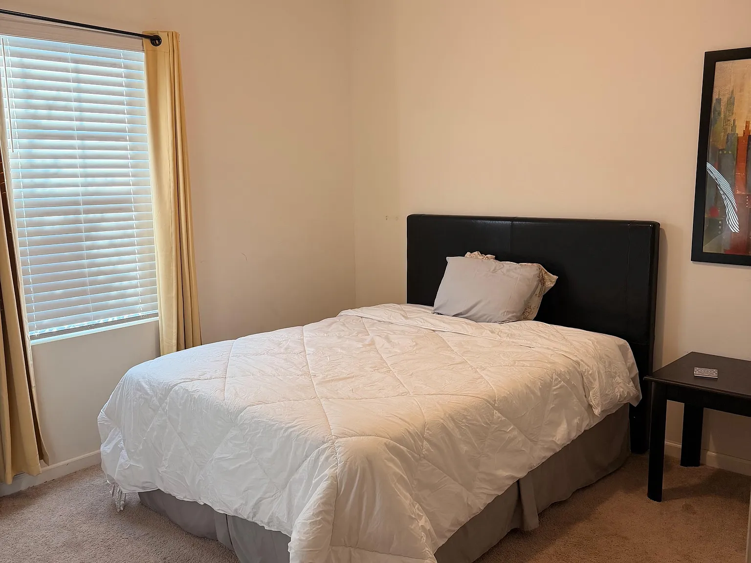 3 bed, 2.0 bath, 1589 sqft, $936 — Photo 4