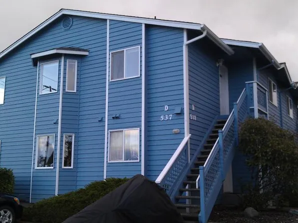 537 NE Ellis Way APT D201, Oak Harbor, WA 98277