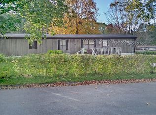 28 Florida St, Port Ewen, NY 12466