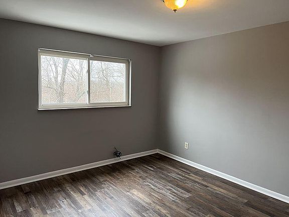 4th image of 2714 Montana Ave #791769c82