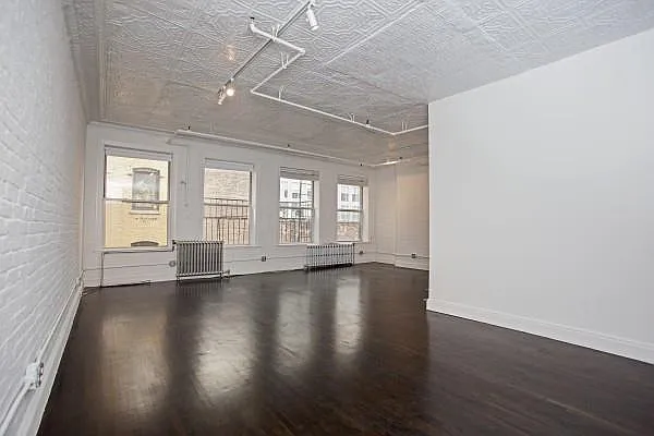 Rented by Platinum Properties | media 25