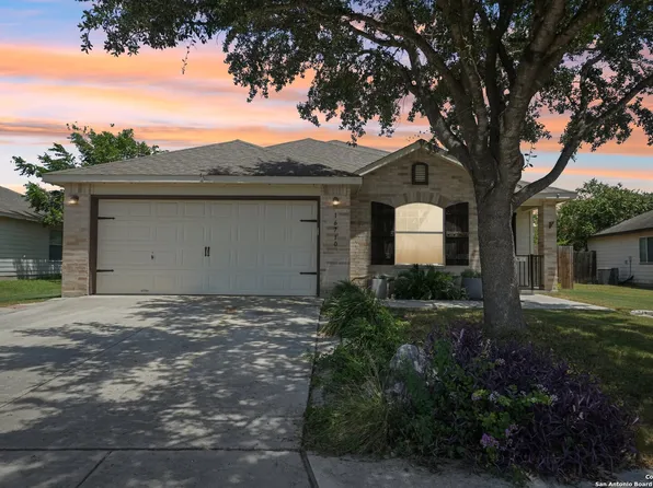 16710 Retama Crown, Selma, TX 78154