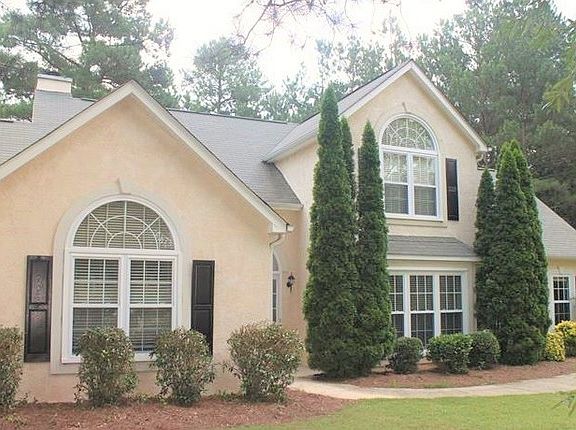 2nd image of 65 Barrington Grange Ct