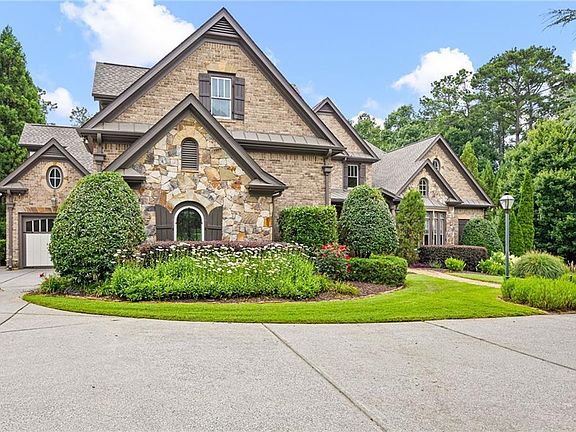 4th image of 1255 Waterfall Ln NW