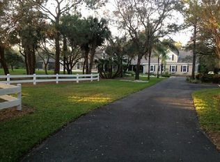 3031 6th St NW, Naples, FL 34120