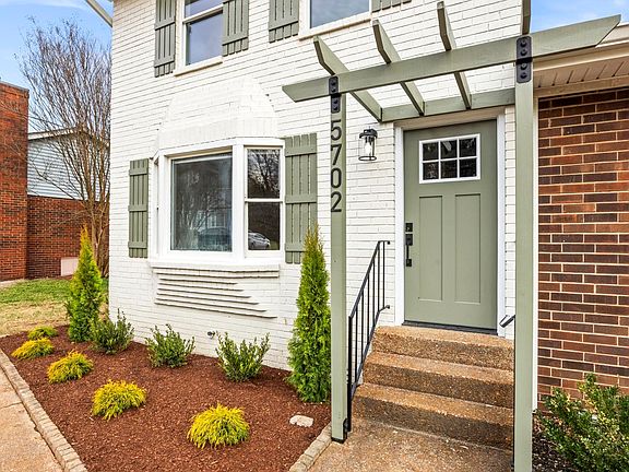 3rd image of 5702 Brentwood Meadows Cir