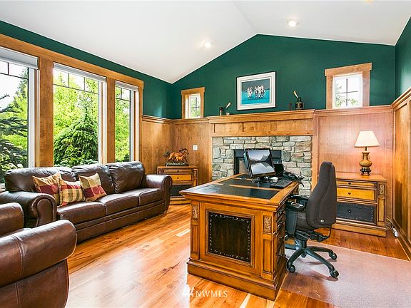 5th image of 7820 167th Street SE
