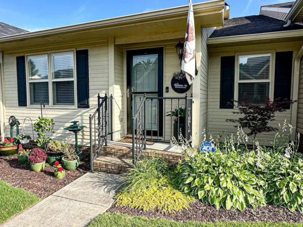 1406 Cambridge Pl, Anniston, AL 36207