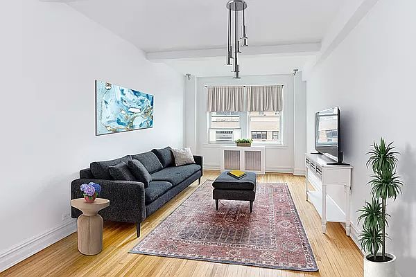 1st image of 457 W 57th St #1206
